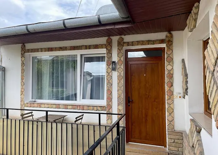 Alina Urban Getaway Novi Sad Center Pet Friendly Apartment